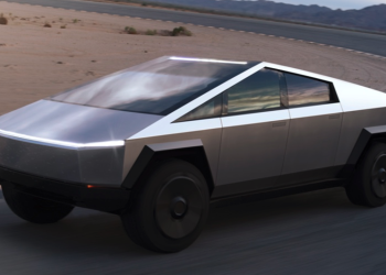 Desastrosa presentación del nuevo vehículo de Tesla; se rompe el cristal en vivo
