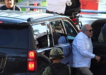 Alcalde de Morena compra camioneta de más de 1 millón de pesos con recurso federal