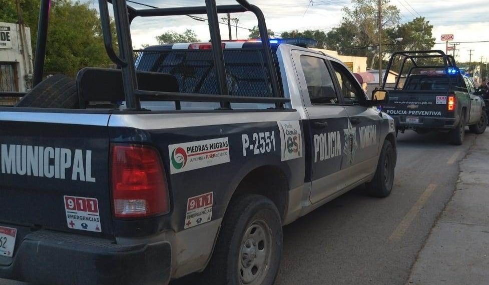 Peatón es atropellado y responsable huye