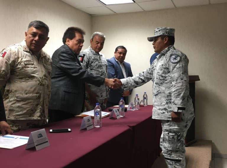 Entregan reconocimientos a elementos de la Guardia Nacional