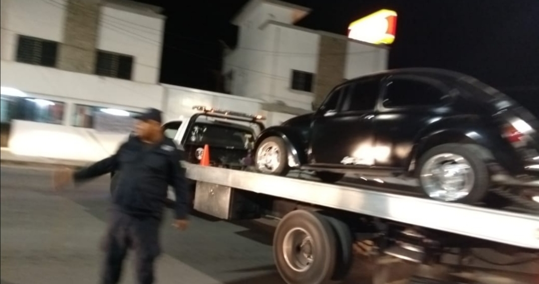 ¿Vochomanía en la Policía Municipal?
