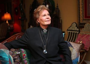 Muere el famoso astrólogo Walter Mercado a los 87 años