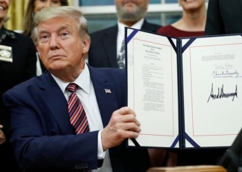 Donald Trump firmó un proyecto de ley que convierte la tortura animal en un delito federal