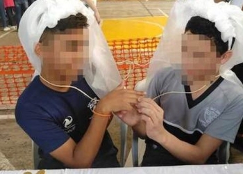 Jóvenes del mismo sexo se casan en Kermes y causan molestia en redes