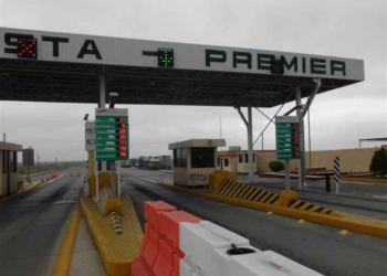 Autopista Premier la más cara y en mal estado