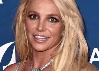 Britney Spears suplica a sus fans que sean menos crueles con ella