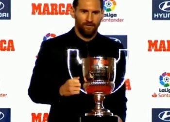 Lionel Messi recibe su sexto Pichichi
