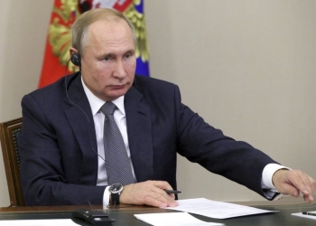 Putin firma una ley contra periodistas y blogueros