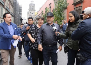 LeBarón, satisfecho tras reunión con AMLO