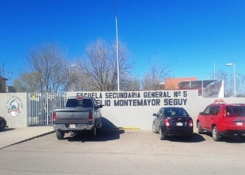 Hurtan cámaras de vigilancia en escuela secundaria