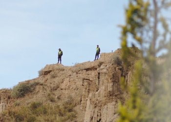Continúa vigilancia policial y con drones a embajada mexicana en Bolivia