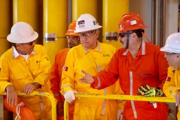 AMLO supervisará campo petrolero Akal