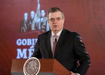 Marcelo Ebrard opina sobre matrimonio igualitario