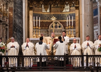 Informe de Legionarios de Cristo encubre pederastia clerical