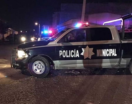 Sujetos sospechosos persiguen patrulla de la PPM