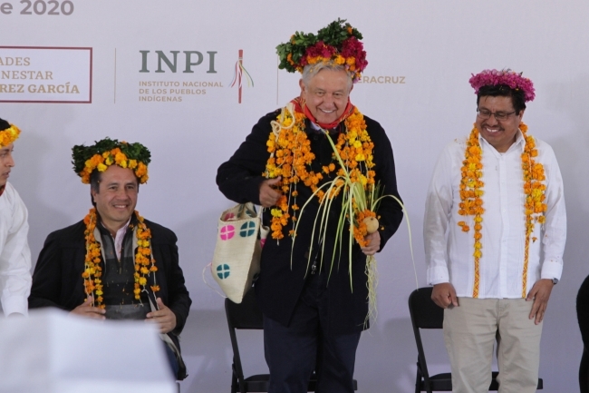 Pide AMLO redoblar esfuerzos para consolidar transformación