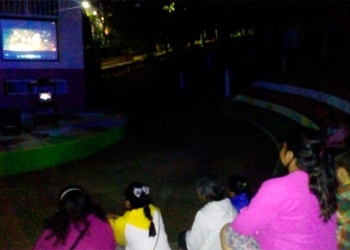 Inicia el programa Cine en tu Colonia