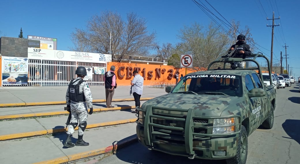 Amenaza de bomba en preparatoria provoca movilización