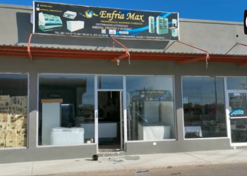 Roban y ocasionan daños en negocio de refrigeración