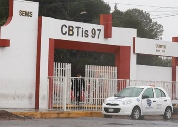 Siguen de vacaciones  pues no tienen profes
