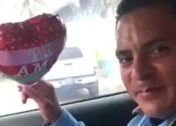 Policía recibe regalo de San Valentín antes de morir en tiroteo