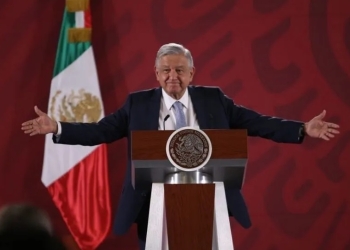 Quitar los ‘puentes’ no afectará al turismo, asegura el Presidente