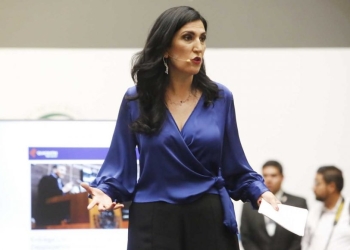 ‘AMLO ni siquiera sabe cómo se dice feministas’, acusa senadora