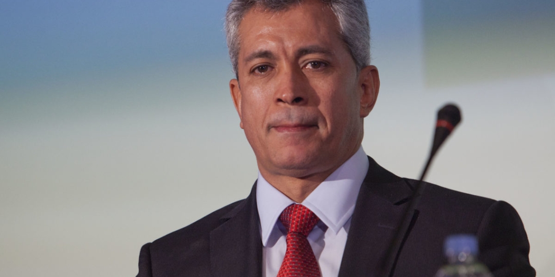 Exgobernador de Colima se entregará a la FGE por no poder pagar una multa