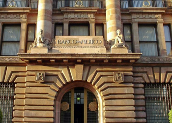 Bancos en México advierten que limitarán servicios por #UnDíaSinNosotras