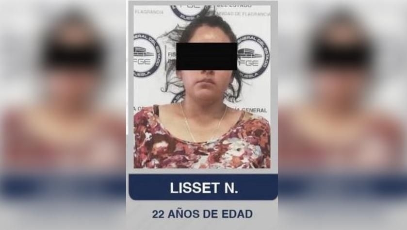 Presunta responsable del asesinato de universitarios finge embarazo