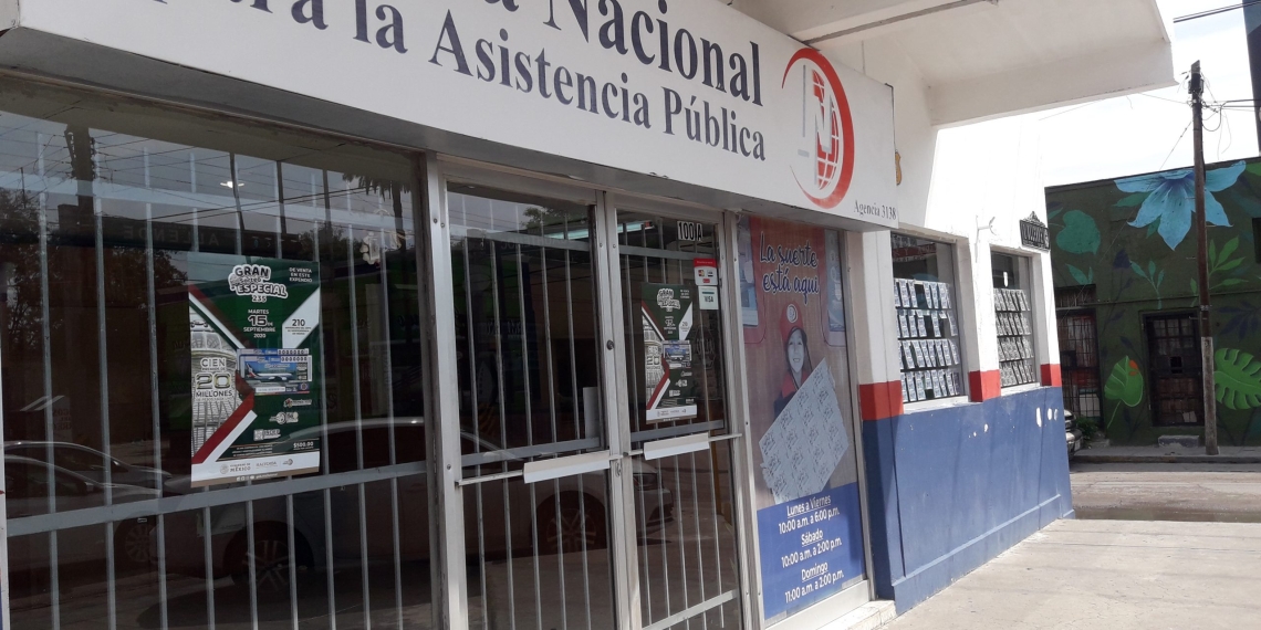 Llegan boletos del sorteo del avión presidencial.