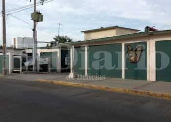 Hombre muere esperando su turno afuera del IMSS de Chihuahua
