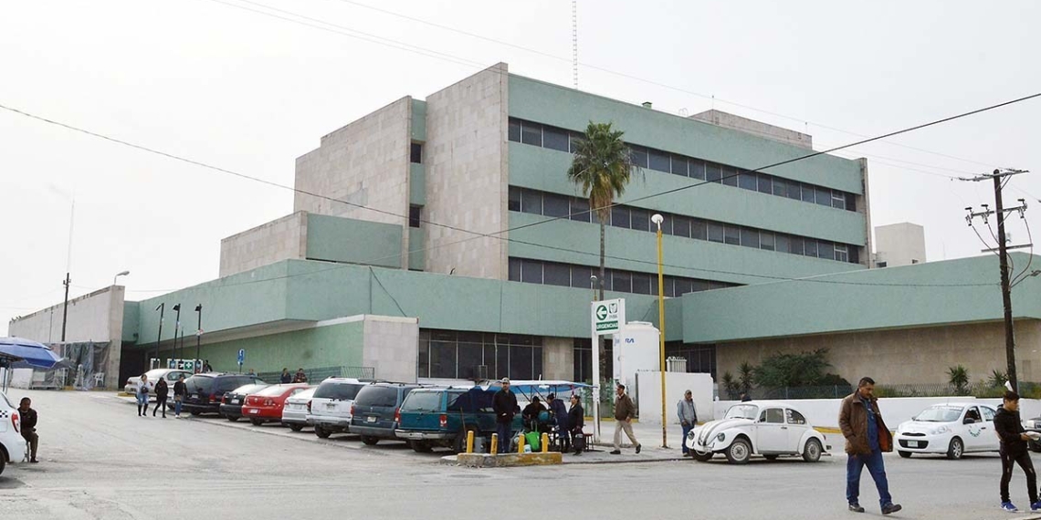 Que se vaya el director  tras contagio masivo