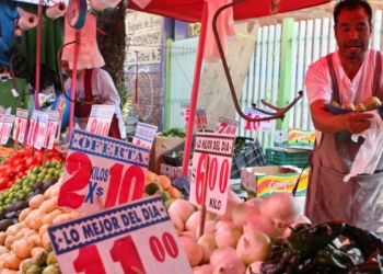 Castigarán hasta con 3 millones de pesos a quien suba precios de canasta básica