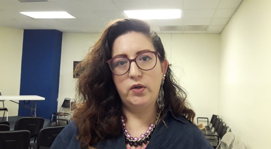Realizan panel de mujeres y hombres en la erradicación de la violencia.