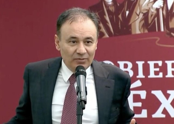 Pide Durazo bloquear señal en cárceles para evitar extorsión