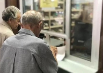 Pide IMSS a jubilados evitar acudir el primer día de pago a bancos