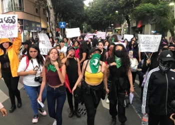 Senado respalda marchas feministas contra violencia