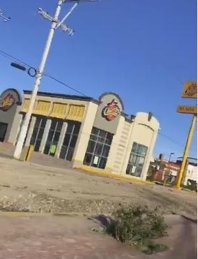 Ni un mes duro la pavimentación en Piedras Negras