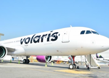 Volaris apoya a Cruz Roja; traslada material sanitario ante Covid-19