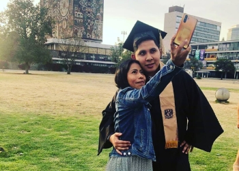 Yalitza Aparicio celebra graduación de su novio