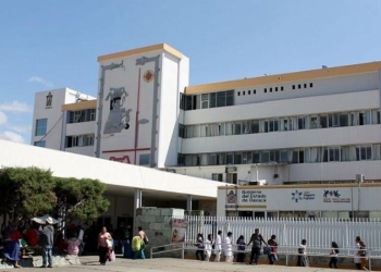 Roban equipo médico para Covid-19 en hospital de Oaxaca