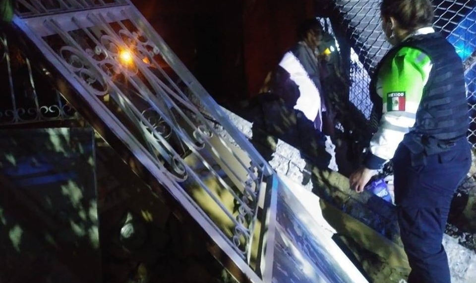 Daños materiales dejan los fuertes vientos en Ciudad Acuña