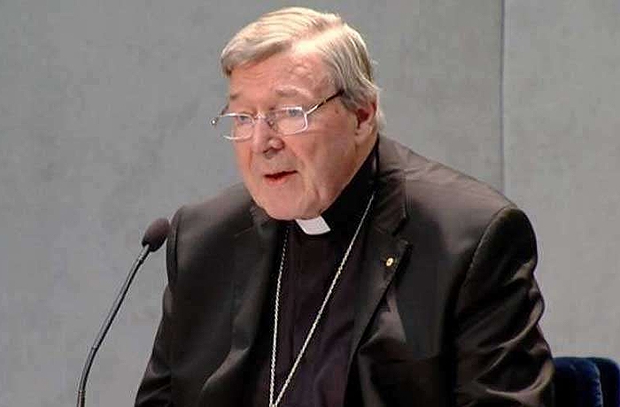 Absuelve Corte a ex tesorero de Vaticano acusado de abuso de menores