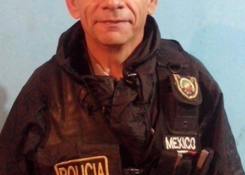 Montan guardia de honor a policía investigador fallecido