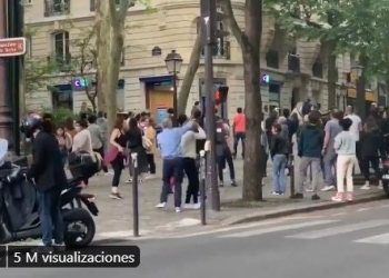 Salen franceses a bailar para aliviar tensión por confinamiento