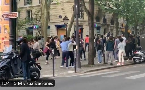 Salen franceses a bailar para aliviar tensión por confinamiento