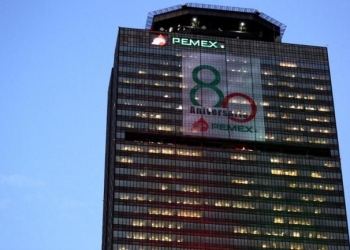 Pemex tienen seguros de producción; recursos están garantizados, dice AMLO