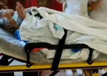Abuelita de 101 años deja el hospital tras vencer al coronavirus
