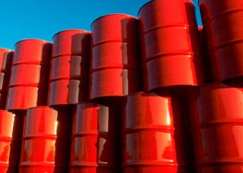Bajará México producción de petróleo para terminar guerra de precios
